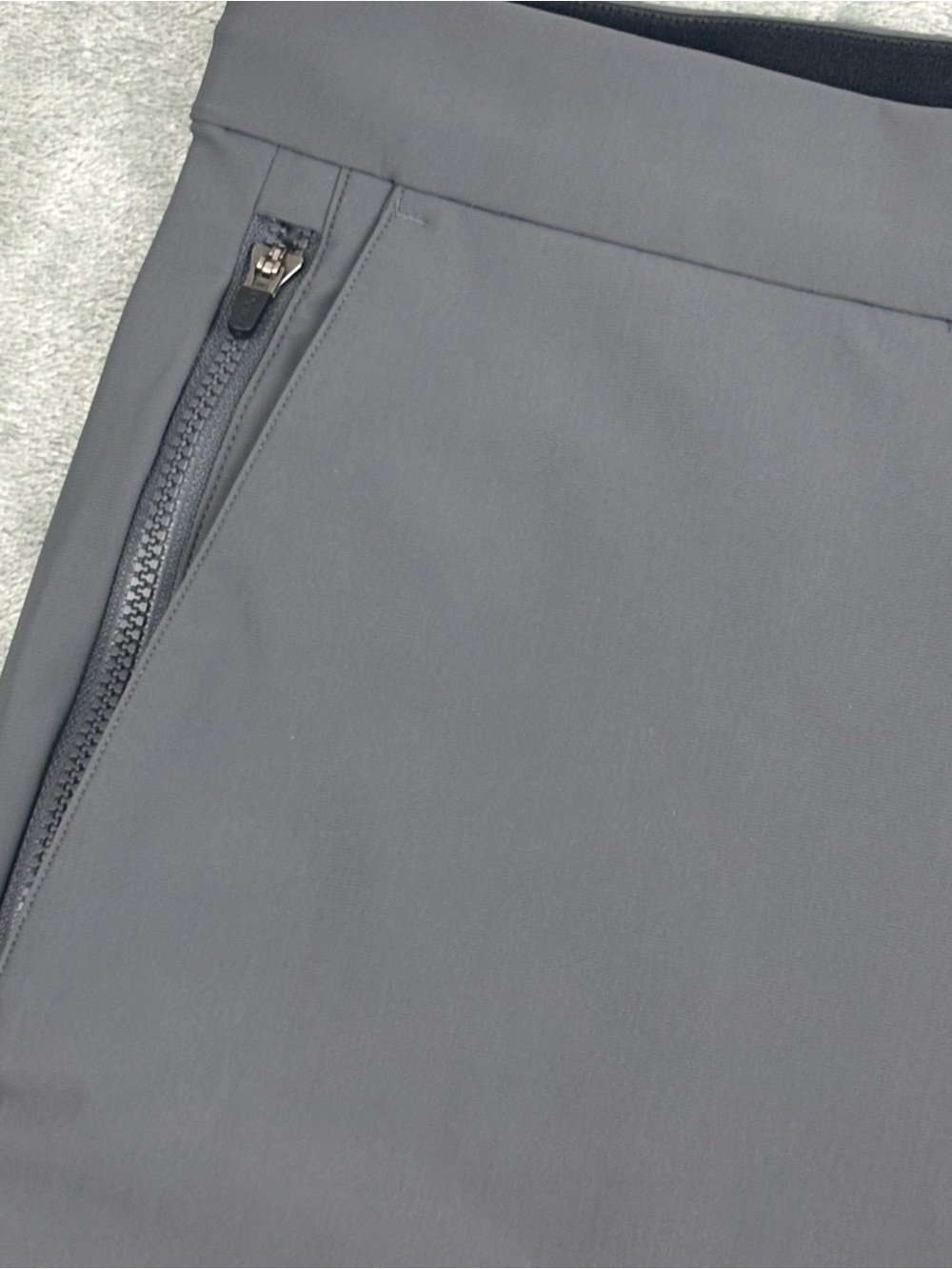 Vuori Fleet Short Mens Large Gray Stretch Performance Wicking Drawstring V386 - Picture 5 of 13